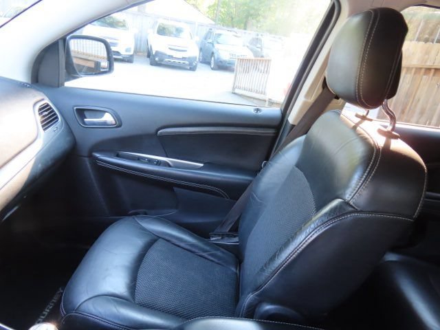Used 2015 Dodge Journey Crossroad w/ Flexible Seating Group FWD image 22