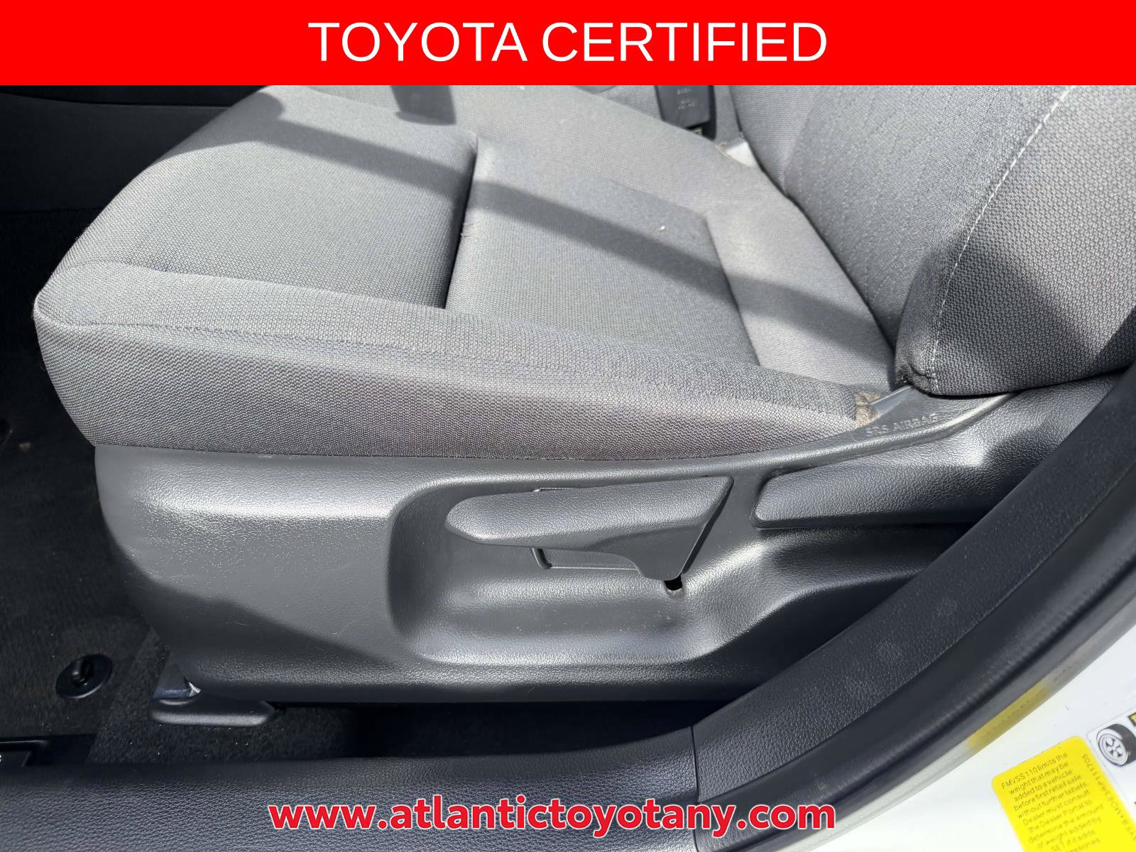 Certified 2024 Toyota Corolla LE FWD image 18