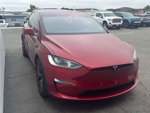 Used 2024 Tesla Model X AWD/4WD image 8