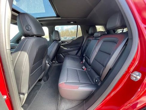 New 2026 Chevrolet Equinox RS w/ Convenience Package III AWD/4WD image 18