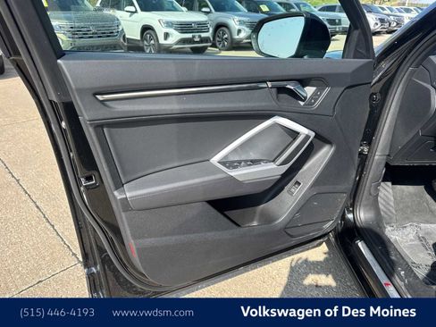 Used 2025 Audi Q3 2.0T Premium AWD/4WD image 22
