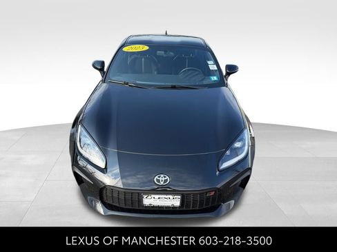 Used 2023 Toyota GR86 Premium w/ ALL Weather Mat Package (TMS) image 2
