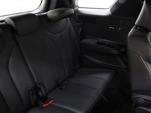 Used 2024 Hyundai Palisade Calligraphy image 28