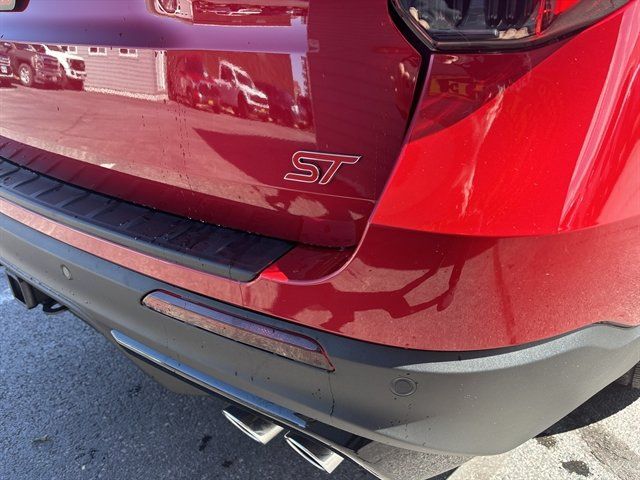 Used 2026 Ford Explorer ST AWD/4WD image 8