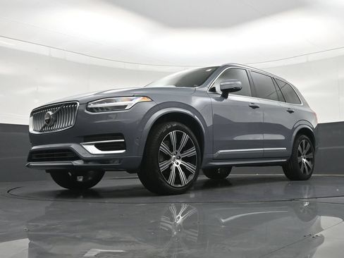 Certified 2023 Volvo XC90 B6 Ultimate AWD/4WD image 24