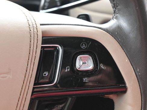 Used 2022 Lincoln Aviator Reserve w/ Equipment Group 201A image 22