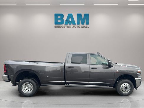 New 2026 RAM 3500 Tradesman image 8