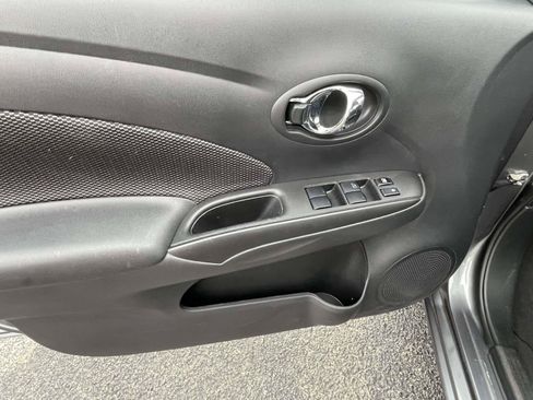 Used 2018 Nissan Versa SV FWD image 16