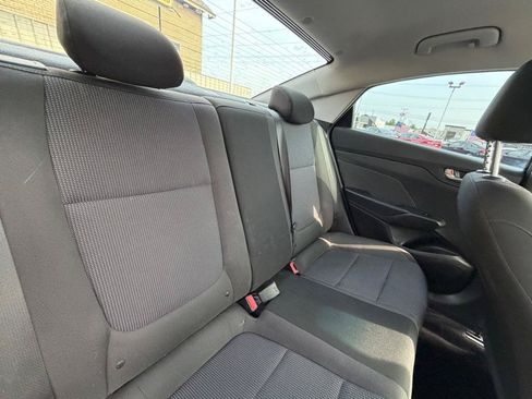 Used 2018 Hyundai Accent SE FWD image 16