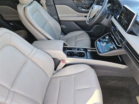 Used 2022 Lincoln Corsair FWD image 14