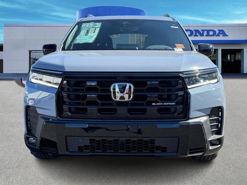 New 2026 Honda Pilot Black Edition image 5