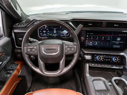 Used 2024 GMC Sierra 2500 Denali Ultimate image 35