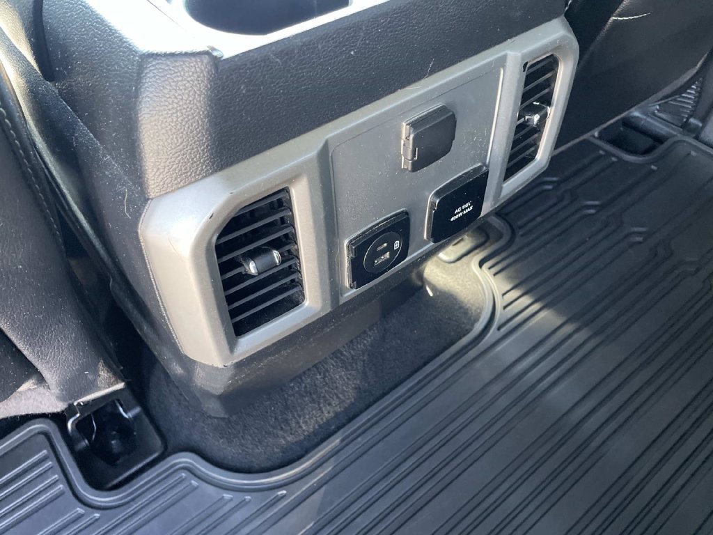 Used 2020 Ford F250 Lariat w/ Lariat Value Package AWD/4WD image 10