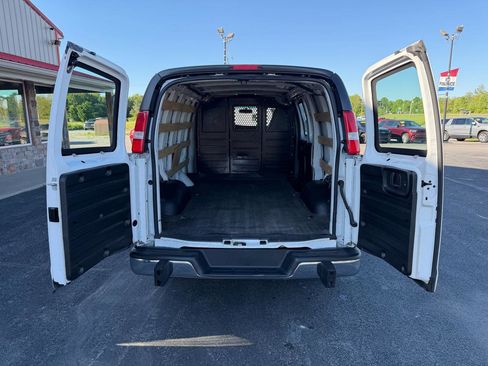 Used 2020 Chevrolet Express 2500 w/ Driver Convenience Package RWD image 6