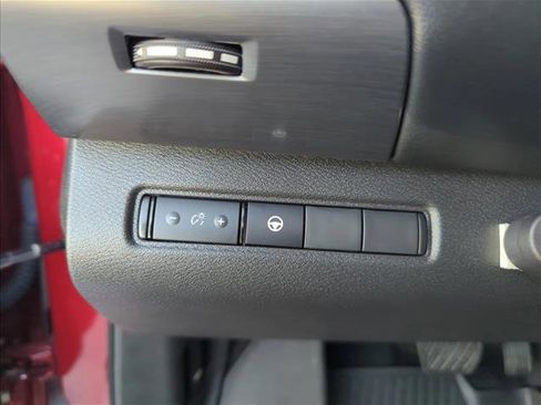 Used 2024 Nissan Pathfinder Rock Creek image 14