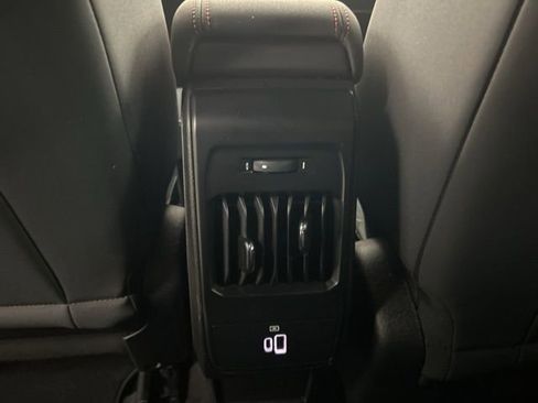 Used 2024 Dodge Hornet R/T w/ R/T Blacktop Package image 24