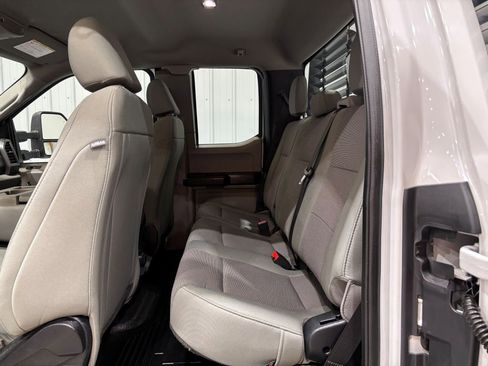 Used 2020 Ford F250 XL w/ Power Equipment Group image 13