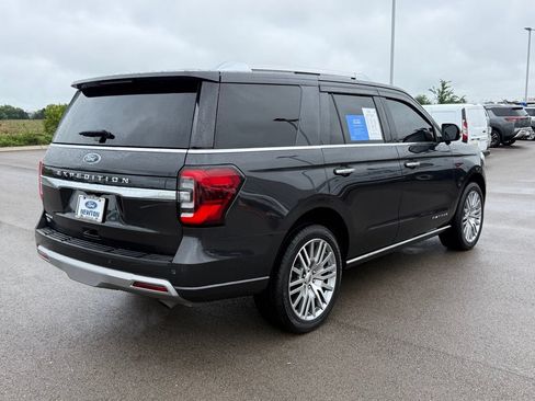 Used 2023 Ford Expedition Platinum AWD/4WD image 36