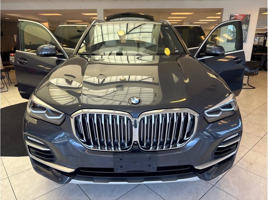 Used 2021 BMW X5 xDrive40i w/ Premium Package AWD/4WD image 38