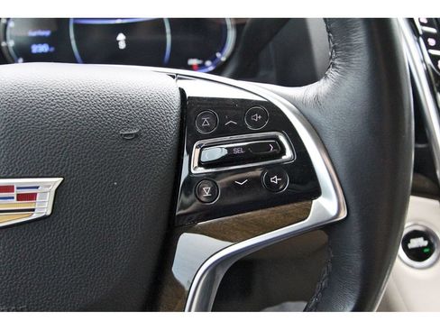Used 2020 Cadillac Escalade Luxury RWD image 21