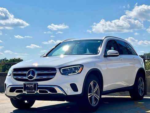 Certified 2022 Mercedes-Benz GLC 300 4MATIC image 4