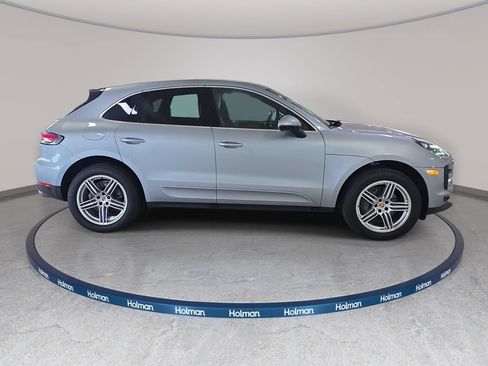 Used 2021 Porsche Macan S AWD/4WD image 6