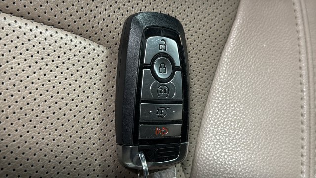 Used 2024 Ford Expedition Limited AWD/4WD image 48