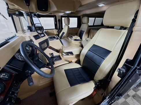 Used 2000 HUMMER H1 4-Door Wagon AWD/4WD image 15