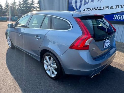 Used 2017 Volvo V60 T5 Platinum AWD/4WD image 15