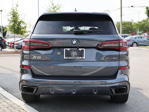 Used 2022 BMW X5 xDrive40i w/ M Sport Package AWD/4WD image 10