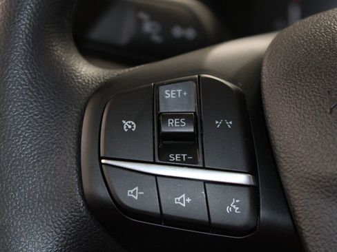 Used 2025 Ford Escape Active AWD/4WD image 37