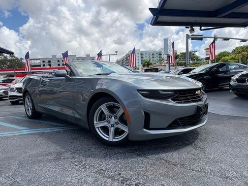 Used 2023 Chevrolet Camaro LT RWD image 1