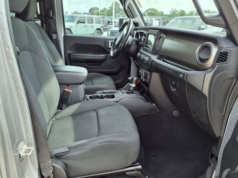 Used 2020 Jeep Wrangler Unlimited Sport S AWD/4WD image 21