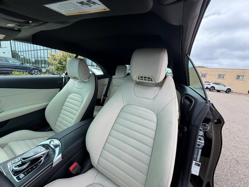 Used 2023 Mercedes-Benz C 300 Cabriolet image 9