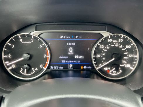 Used 2025 Nissan Altima 2.5 SV image 33