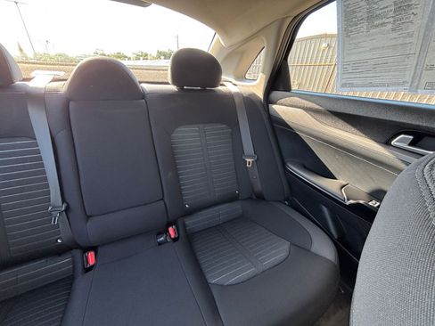 Used 2025 Kia K5 LXS FWD image 36