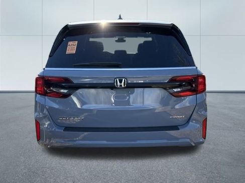 Used 2025 Honda Odyssey Sport-L image 4