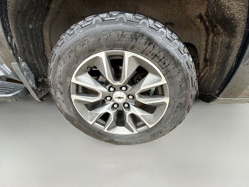 Used 2020 Chevrolet Silverado 1500 RST image 13