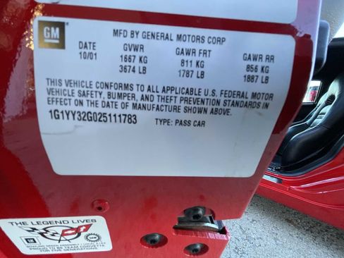 Used 2002 Chevrolet Corvette Convertible w/ Preferred Equipment Group2 image 28