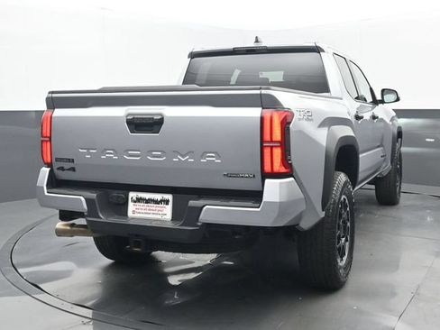 Used 2026 Toyota Tacoma TRD Off-Road AWD/4WD image 19