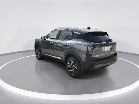 New 2026 Nissan Kicks SV FWD image 6