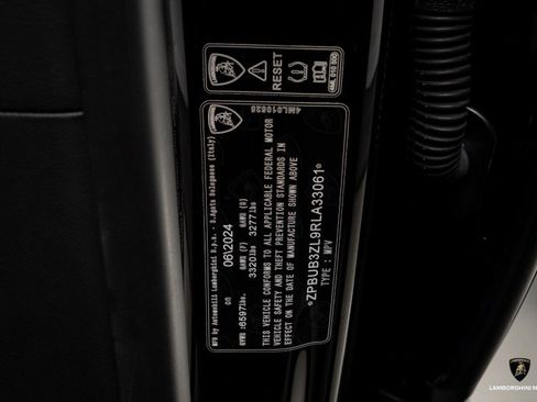 Used 2024 Lamborghini Urus S image 62