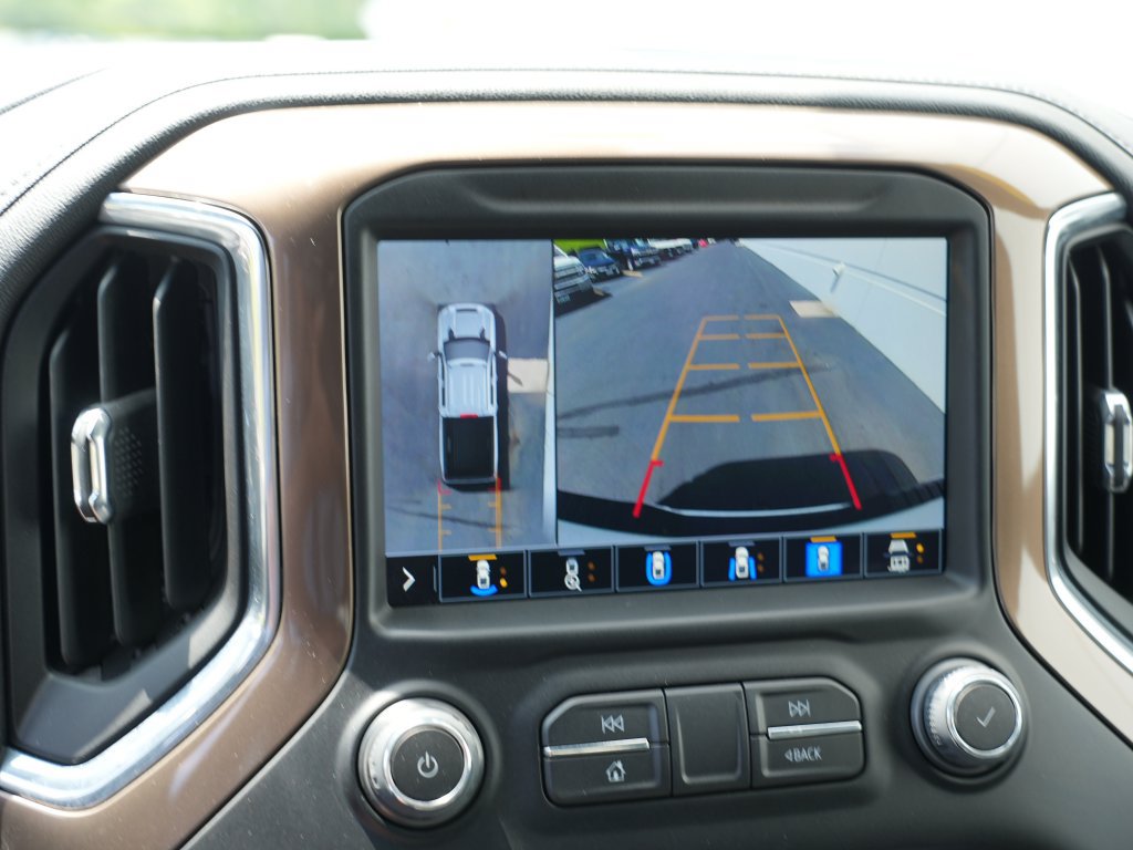 Certified 2022 Chevrolet Silverado 3500 High Country w/ Z71 Off-Road Package AWD/4WD image 37
