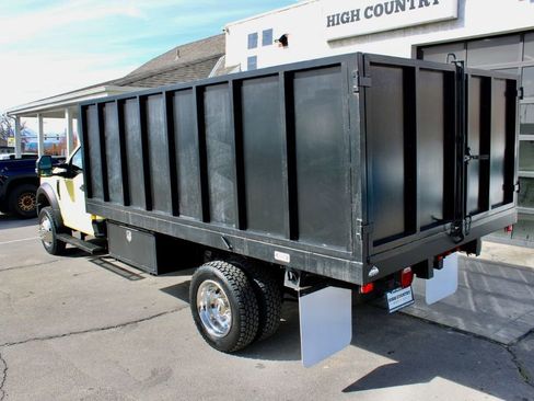 Used 2019 Ford F550 XL image 6