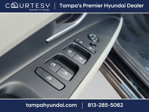 New 2026 Hyundai Elantra Limited image 18