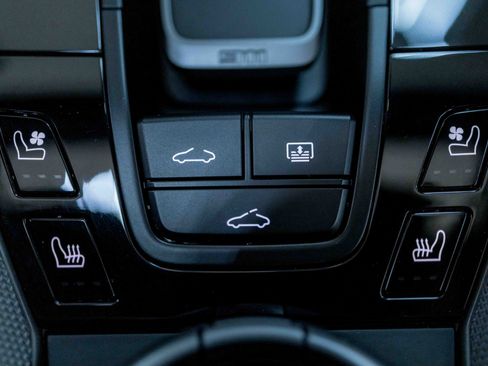 Used 2020 Porsche 911 Carrera S image 57