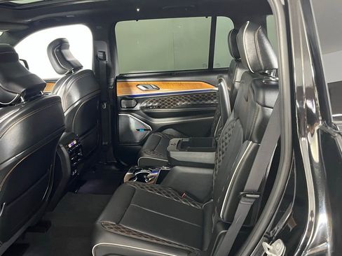 Used 2021 Jeep Grand Cherokee L Summit image 26