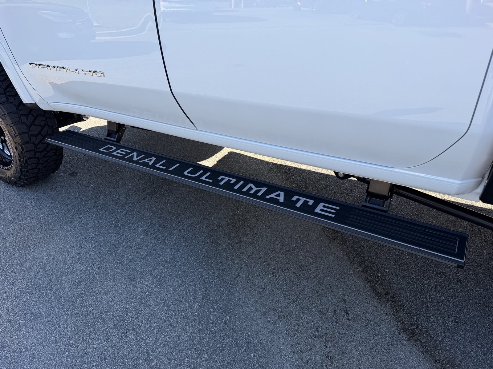 Used 2026 GMC Sierra 2500 Denali Ultimate w/ Max Trailering Package AWD/4WD image 39