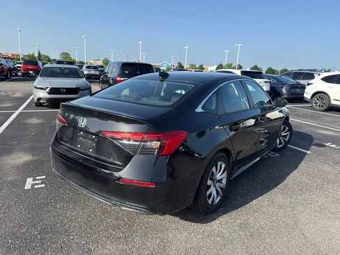 Used 2023 Honda Civic LX image 10