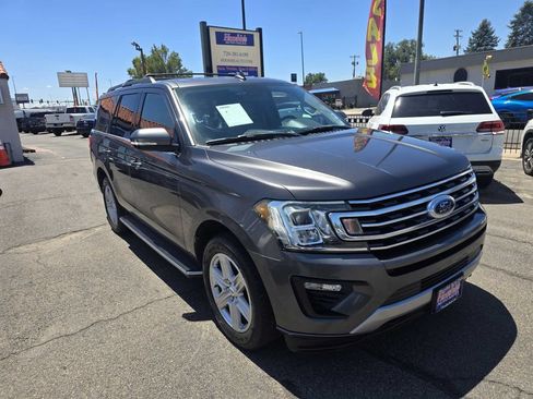 Used 2018 Ford Expedition XLT w/ Equipment Group 202A AWD/4WD image 6